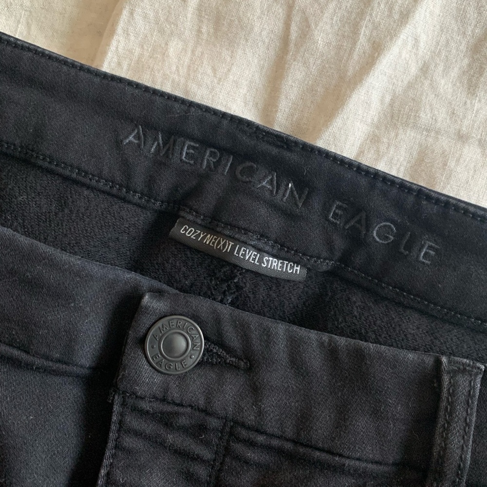 American Eagle Curvy High-Waisted Jeggings